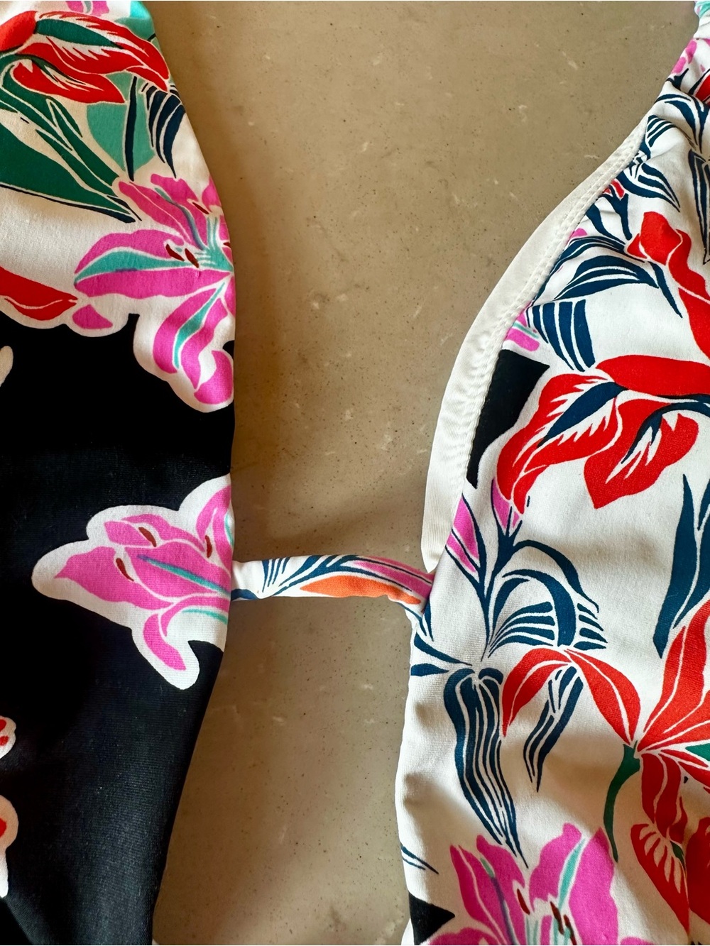 Trina Turk Floral Tropical Halter One-Piece Swimsuit Cutout Gold Hardware XS 2 - Picture 3 of 11